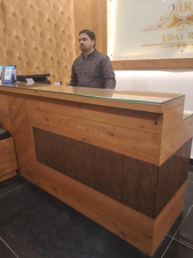 Hotel Uday Raj By Wb Inn Agra  Exteriör bild