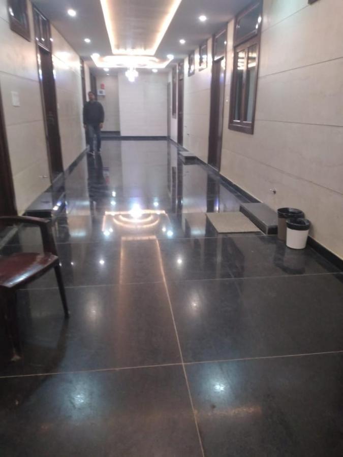 Hotel Uday Raj By Wb Inn Agra  Exteriör bild